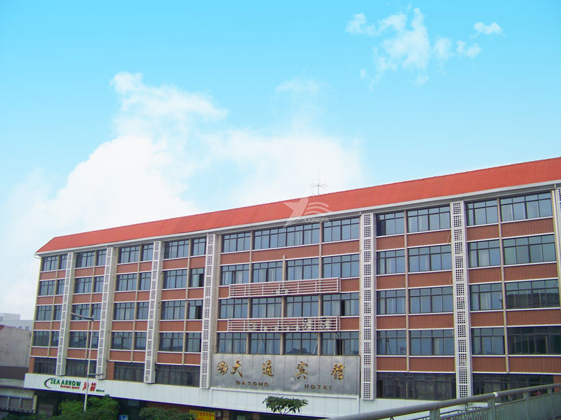 南昌合成樹脂瓦：輕材質(zhì)高性能，助力屋面建材市場持續(xù)發(fā)展